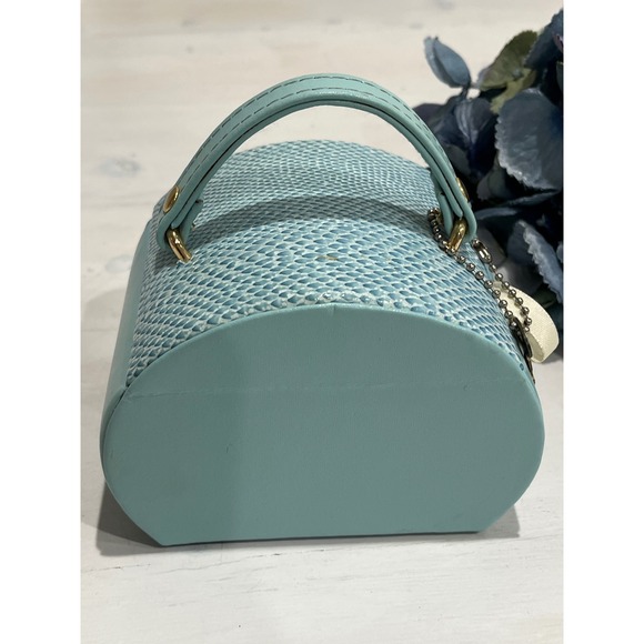 Locking Jewelry Box Travel Case Portable Organizer‎ with Mirror and Key - Picture 8 of 11